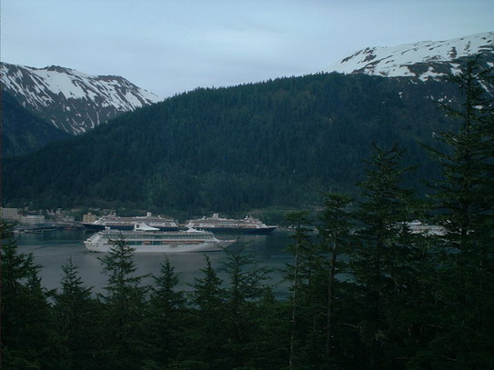 Cruise ships, Alaska
